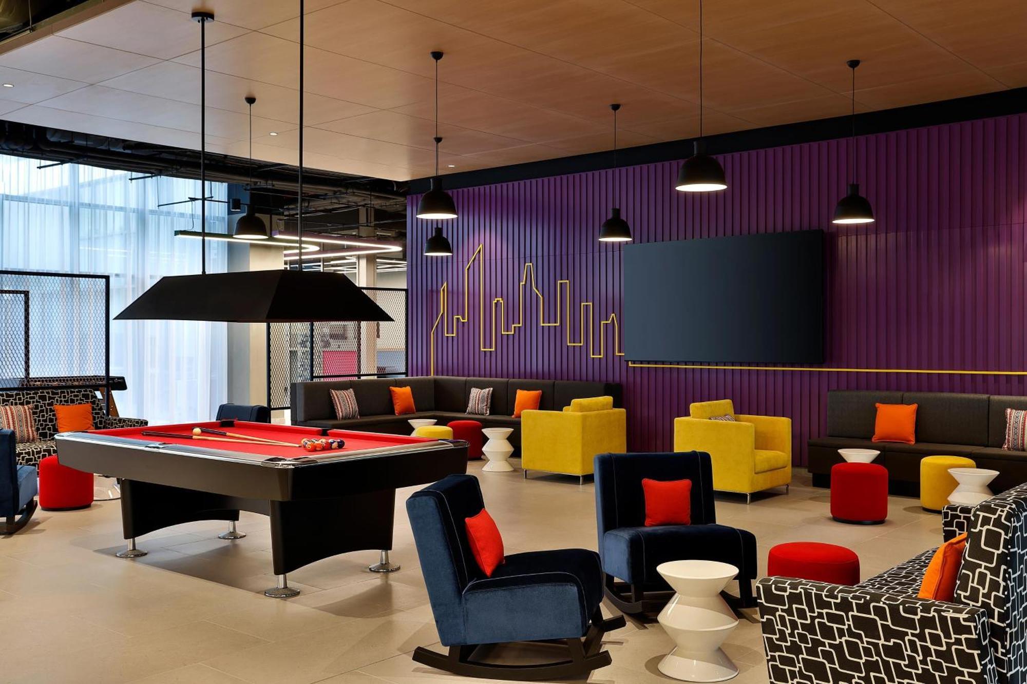 Aloft Dubai Airport Hotel Exterior photo