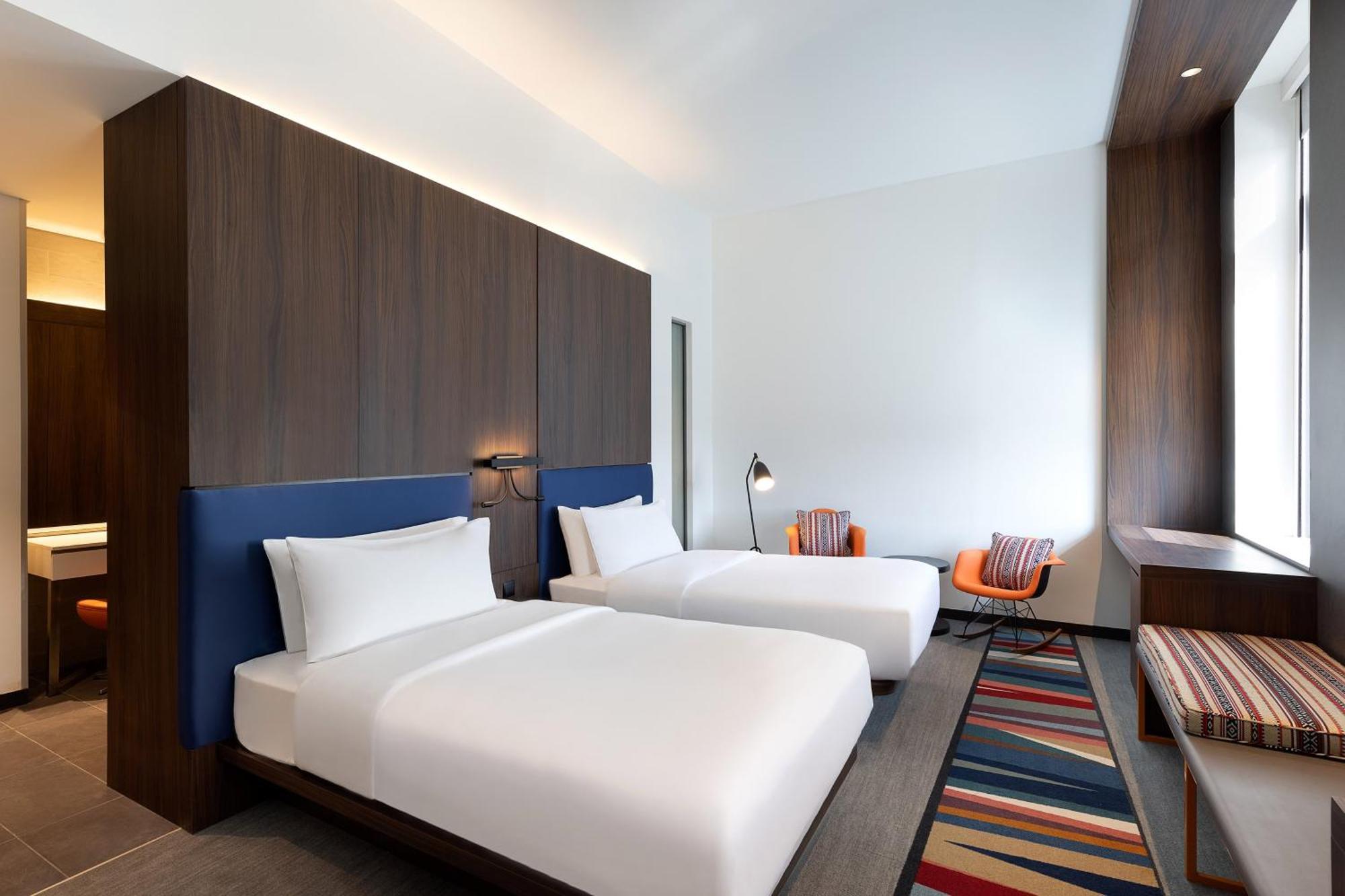 Aloft Dubai Airport Hotel Exterior photo