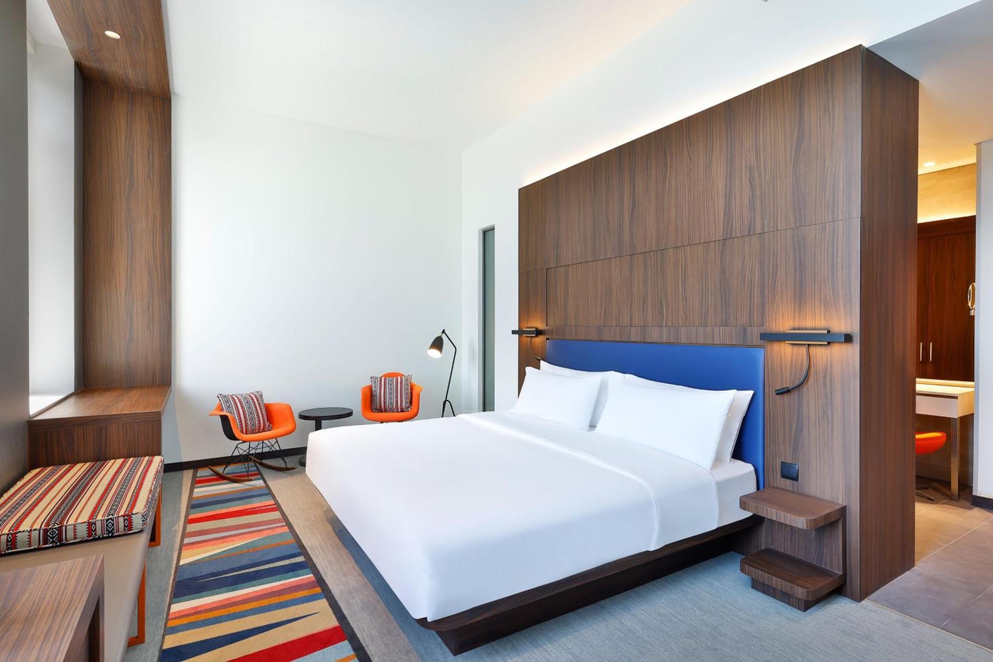 Aloft Dubai Airport Hotel Exterior photo